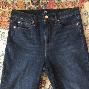 Gap True skinny dark blue denim jeans